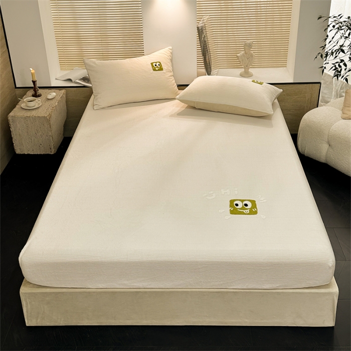 91家纺网 家纺一手货源 找家纺 洋铭区（原狠狠爱）2023新款华夫格单品绒床笠 华夫格 暖阳白