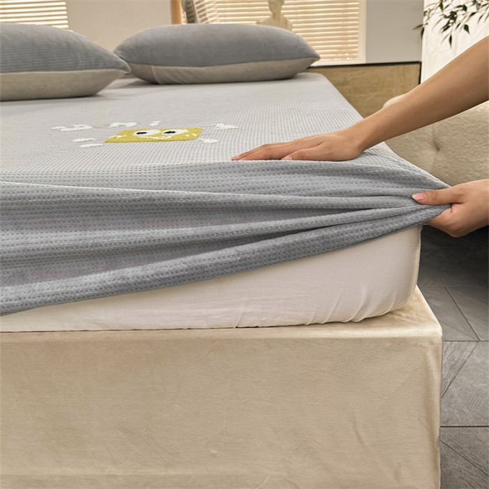 91家纺网 家纺一手货源 找家纺 洋铭区（原狠狠爱）2023新款华夫格单品绒床笠 华夫格 暖灰