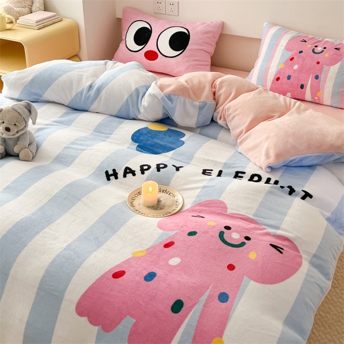 91家纺网 家纺一手货源 找家纺 顾里家纺 2023新款大版宝宝绒套件-设计师款 波点小象