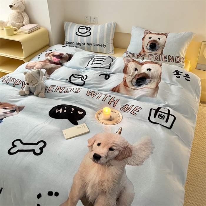 91家纺网 家纺一手货源 找家纺 顾里家纺 2023新款大版宝宝绒套件-设计师款 狗狗好友