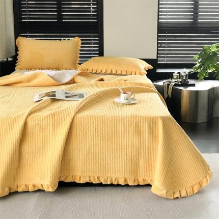 91家纺网 家纺一手货源 找家纺 时亿 2023新款全消260克婴肤绒床盖三件套 鹅黄