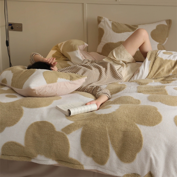 91家纺网 家纺一手货源 找家纺 棉眠 2023新款牛奶绒向阳系列四件套 向阳-奶茶