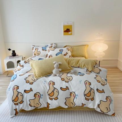 91家纺网 家纺一手货源 找家纺 橘滋 2023新款240克牛奶绒臻棉绒嵌条工艺四件套 朵朵鸭