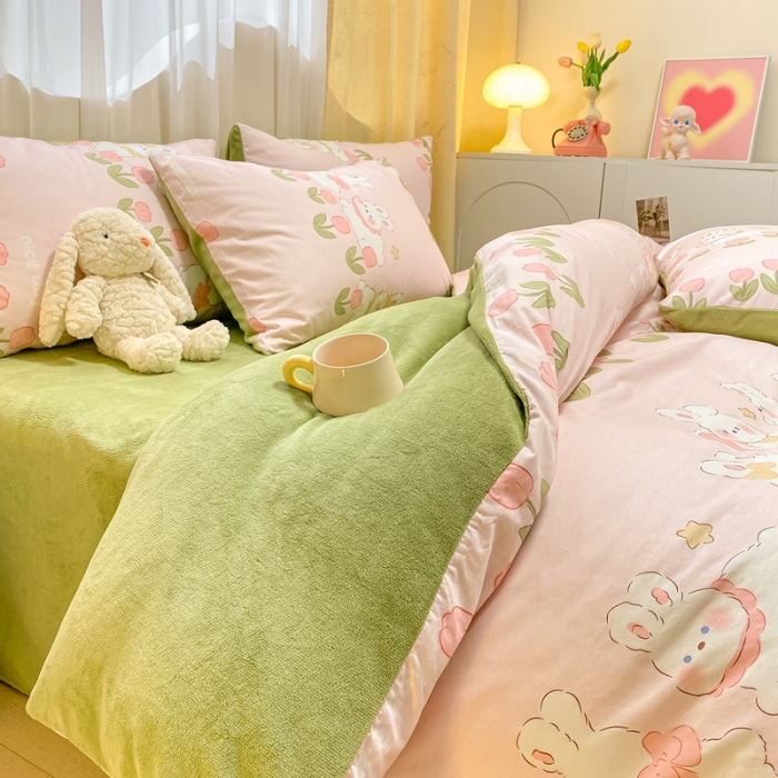 91家纺网 家纺一手货源 找家纺 曼之夏 2023新款棉加绒四件套 情系花香-棉加绒