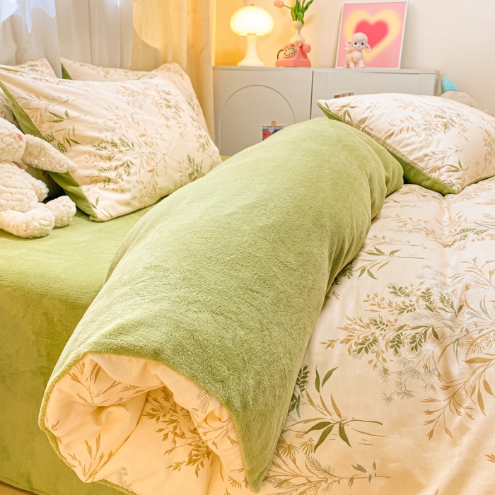 91家纺网 家纺一手货源 找家纺 曼之夏 2023新款棉加绒四件套 仙草-棉加绒