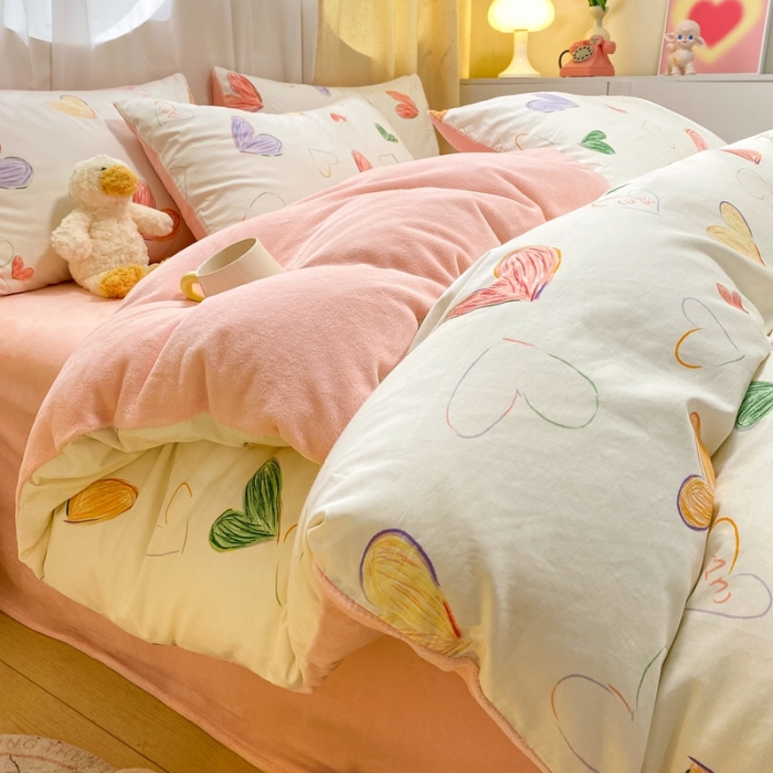 91家纺网 家纺一手货源 找家纺 曼之夏 2023新款棉加绒四件套 心元素-棉加绒