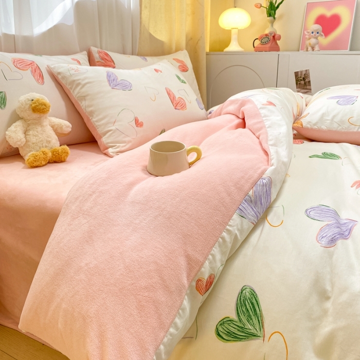 91家纺网 家纺一手货源 找家纺 曼之夏 2023新款棉加绒四件套 心元素-棉加绒