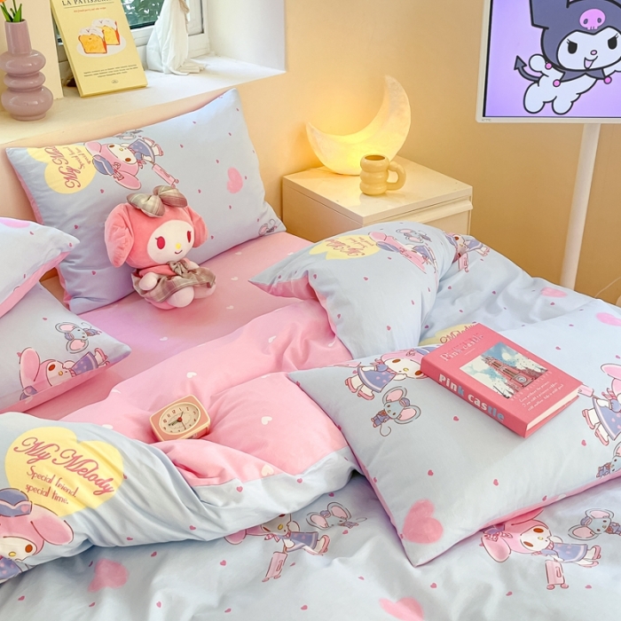 91家纺网 家纺一手货源 找家纺 曼之夏 2023新款全棉三丽鸥卡通四件套 时尚美乐蒂