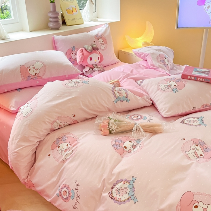 91家纺网 家纺一手货源 找家纺 曼之夏 2023新款全棉三丽鸥卡通四件套 小兔美乐蒂