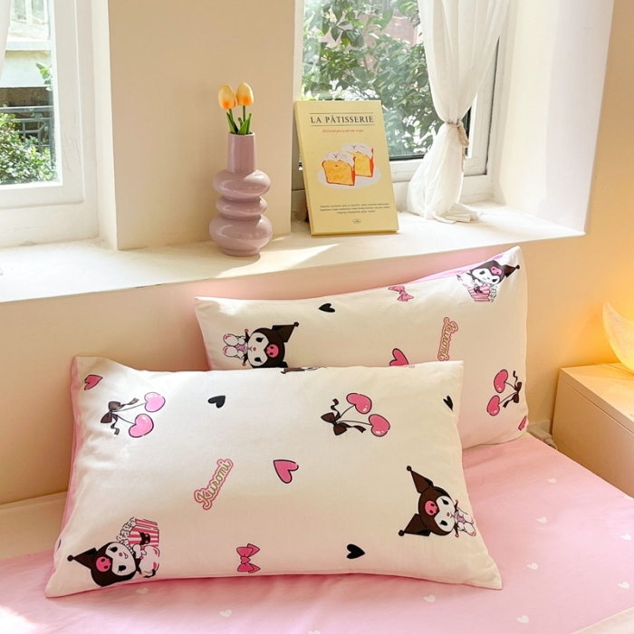 91家纺网 家纺一手货源 找家纺 曼之夏 2023新款全棉三丽鸥卡通四件套 樱桃库洛米