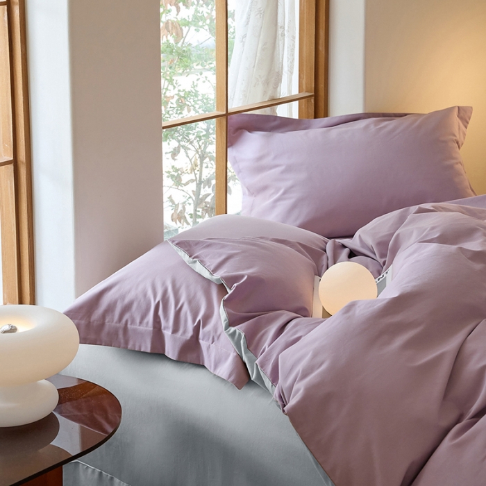 91家纺网 家纺一手货源 找家纺 秀色2025高端50支加厚陶瓷磨毛全棉四件套奶油风瑞妮轻紫+松灰