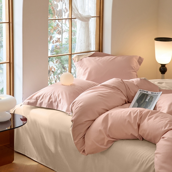 91家纺网 家纺一手货源 找家纺 秀色2025高端50支加厚陶瓷磨毛全棉四件套奶油风瑞妮桃红+奶油