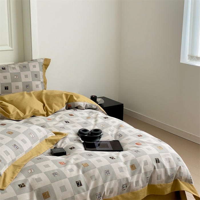 91家纺网 家纺一手货源 找家纺 旷野 2023新款全棉磨毛轻奢四件套 松花