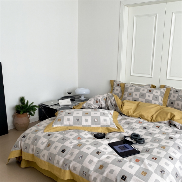 91家纺网 家纺一手货源 找家纺 旷野 2023新款全棉磨毛轻奢四件套 松花