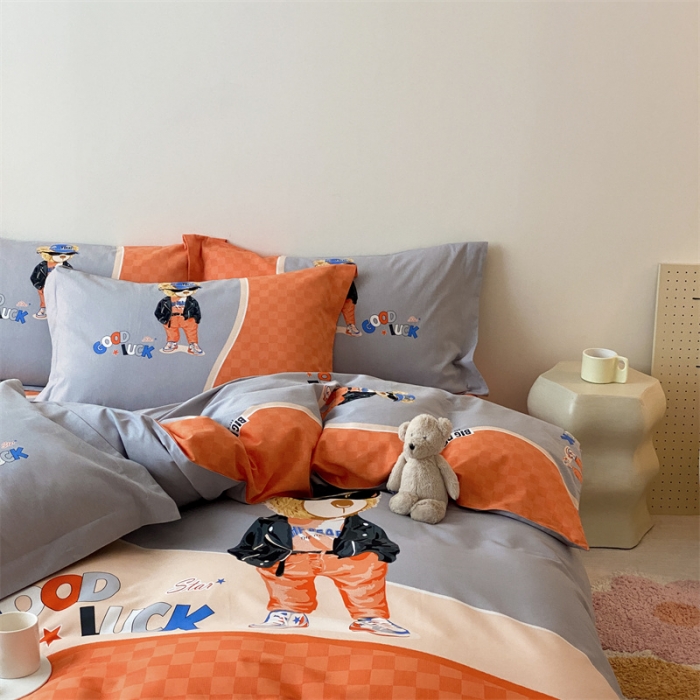 91家纺网 家纺一手货源 找家纺 旷野 2023新款全棉磨毛卡通四件套 熊王子桔