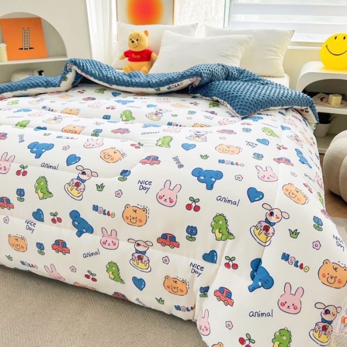 91家纺网 家纺一手货源 找家纺 中国龙家纺 2023新款A类水洗棉豆豆绒加厚冬被 动物乐园