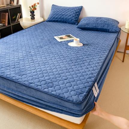 91家纺网 家纺一手货源 找家纺 （总）仟网汇 2024新款加厚夹棉牛奶绒床笠床垫保护套