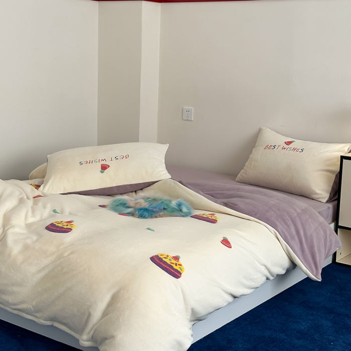 91家纺网 家纺一手货源 找家纺 时年家纺 2023新款高克重牛奶绒立体毛巾绣四件套 充值会员优惠5元 礼物