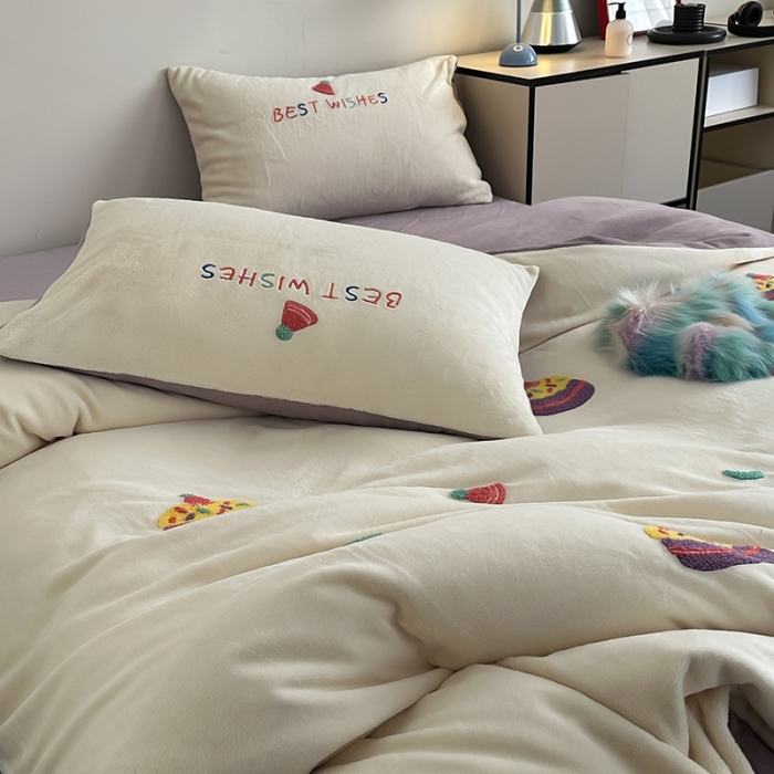 91家纺网 家纺一手货源 找家纺 时年家纺 2023新款高克重牛奶绒立体毛巾绣四件套 充值会员优惠5元 礼物