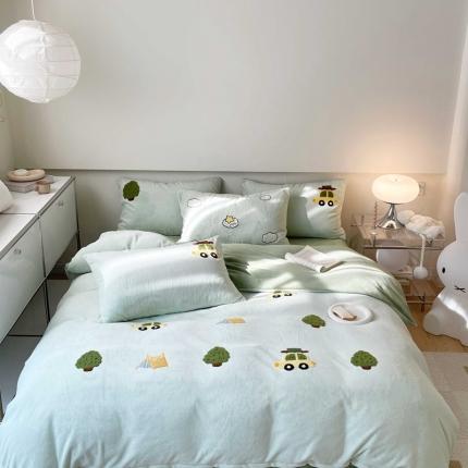 91家纺网 家纺一手货源 找家纺 总 眠屿家纺 2023新款加厚高克重牛奶绒单边四件套