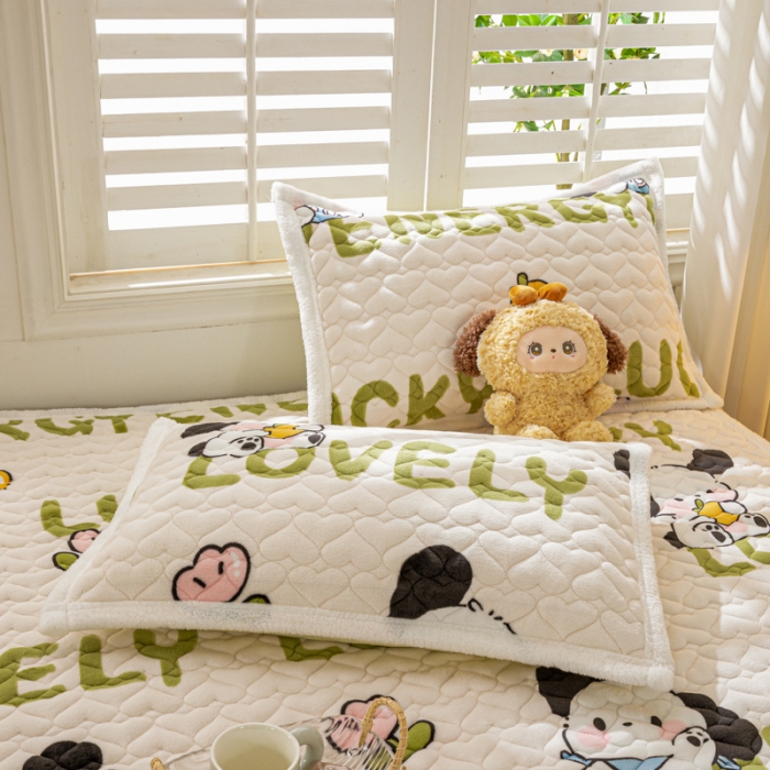 91家纺网 家纺一手货源 找家纺 米柳家纺 2023新款牛奶绒床垫床护垫薄款秋冬保暖床垫床褥子 欢乐狗狗