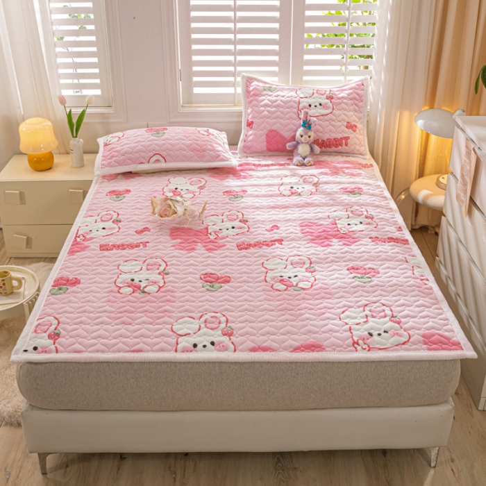 91家纺网 家纺一手货源 找家纺 米柳家纺 2023新款牛奶绒床垫床护垫薄款秋冬保暖床垫床褥子 可爱兔