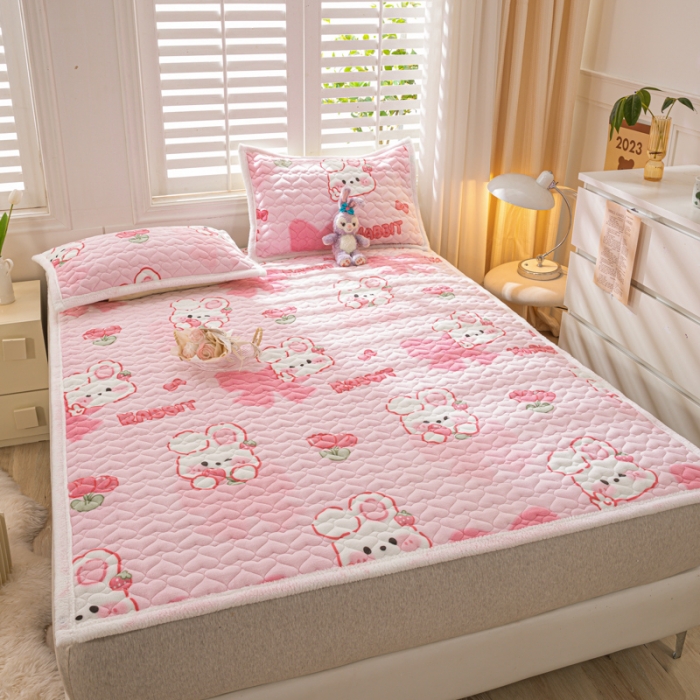 91家纺网 家纺一手货源 找家纺 米柳家纺 2023新款牛奶绒床垫床护垫薄款秋冬保暖床垫床褥子 可爱兔