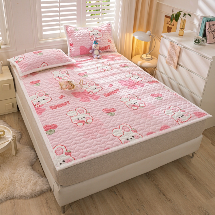 91家纺网 家纺一手货源 找家纺 米柳家纺 2023新款牛奶绒床垫床护垫薄款秋冬保暖床垫床褥子 可爱兔