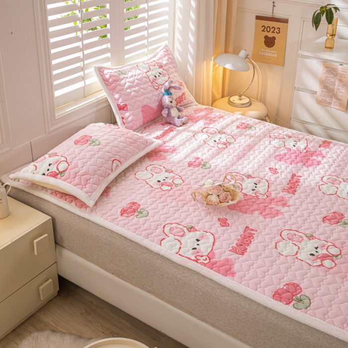 91家纺网 家纺一手货源 找家纺 米柳家纺 2023新款牛奶绒床垫床护垫薄款秋冬保暖床垫床褥子 可爱兔