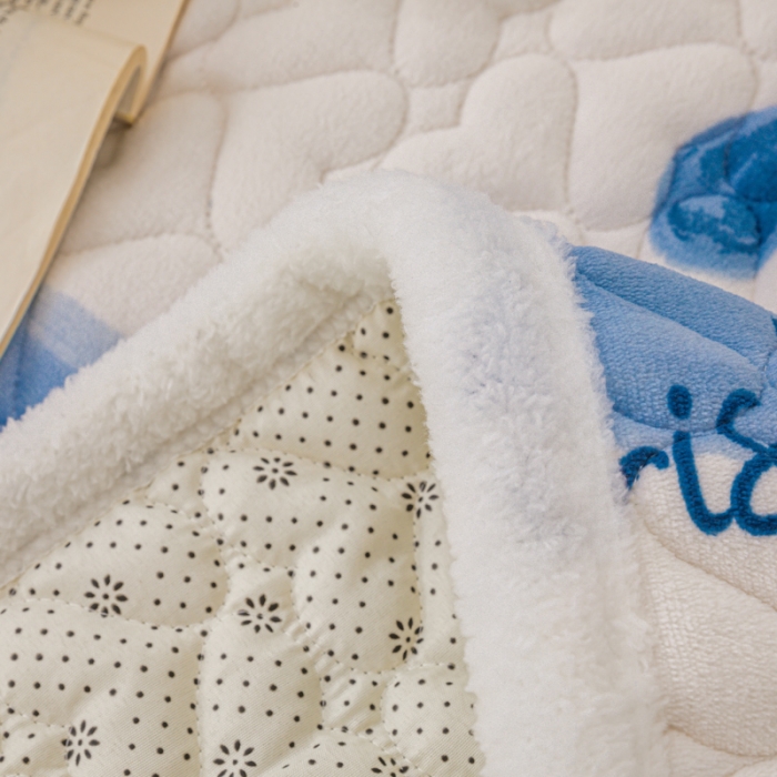 91家纺网 家纺一手货源 找家纺 米柳家纺 2023新款牛奶绒床垫床护垫薄款秋冬保暖床垫床褥子 怦然心动