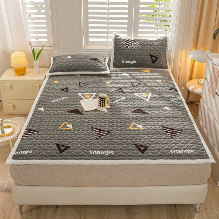 91家纺网 家纺一手货源 找家纺 米柳家纺 2023新款牛奶绒床垫床护垫薄款秋冬保暖床垫床褥子 奇妙三角