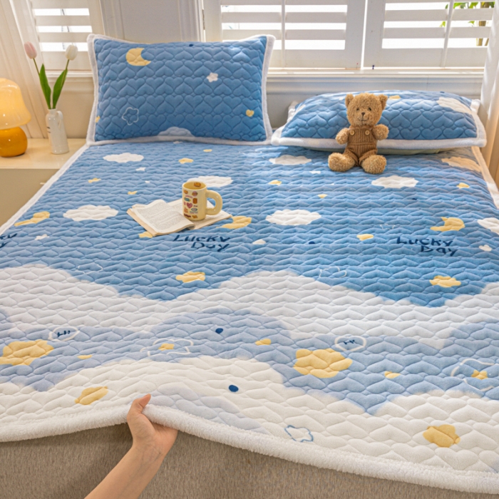 91家纺网 家纺一手货源 找家纺 米柳家纺 2023新款牛奶绒床垫床护垫薄款秋冬保暖床垫床褥子 星空