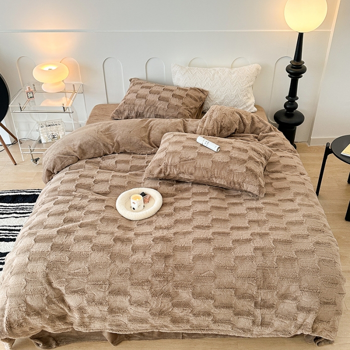 91家纺网 家纺一手货源 找家纺 昔可家纺 2023新款ins风纯色兔兔绒兔毛四件套 格调咖