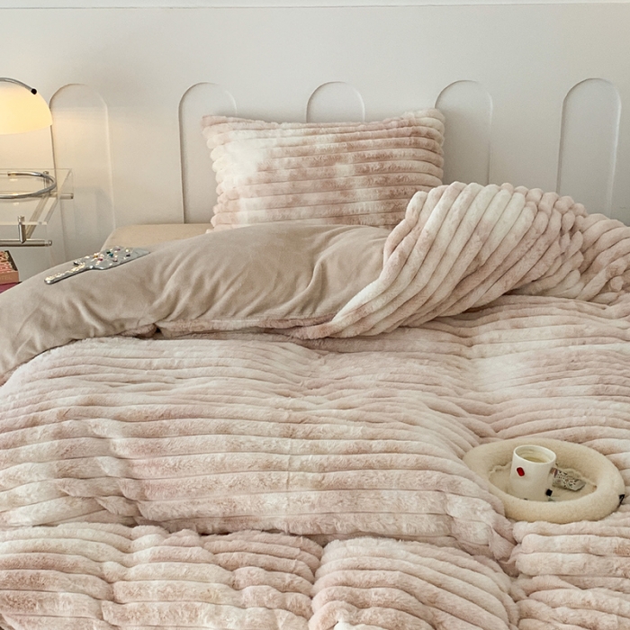 91家纺网 家纺一手货源 找家纺 昔可家纺 2023新款ins风纯色兔兔绒兔毛四件套 琥珀扎染