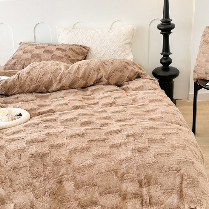 91家纺网 家纺一手货源 找家纺 昔可家纺 2023新款ins风纯色兔兔绒兔毛四件套 格调咖