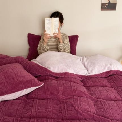 91家纺网 家纺一手货源 找家纺 (总) 棉眠 2023新款冬日熊提花牛奶绒系列四件套