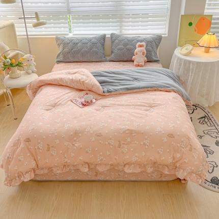 91家纺网 家纺一手货源 找家纺 （总）子钦家纺 2023新款特色牛奶绒床盖床单花边一体冬被四件套