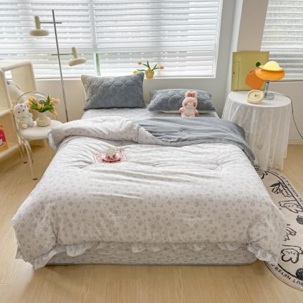 91家纺网 家纺一手货源 找家纺 （总）子钦家纺 2023新款特色牛奶绒床盖床单花边一体冬被四件套