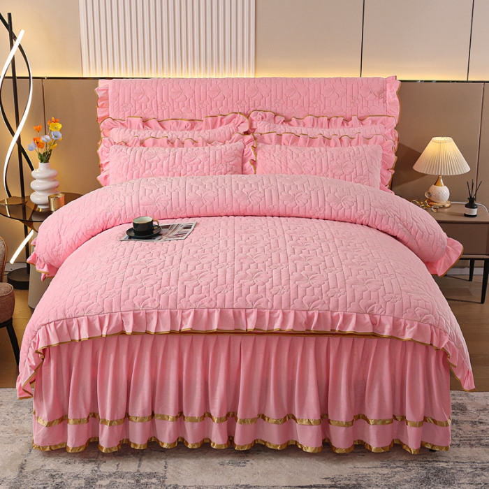 91家纺网 家纺一手货源 找家纺 新款水晶绒加厚保暖床裙款四件套-盛世花颜-粉玉