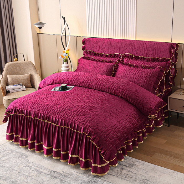 91家纺网 家纺一手货源 找家纺 新款水晶绒加厚保暖床裙款四件套-盛世花颜-酒红