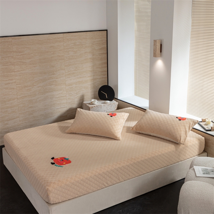 91家纺网 家纺一手货源 找家纺 洋铭区（原狠狠爱）2023新款华夫格单品绒床笠甜心卡其