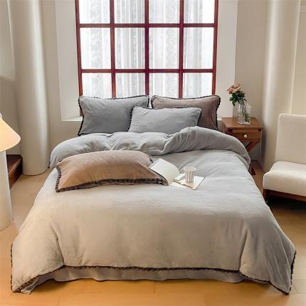 91家纺网 家纺一手货源 找家纺 名品优仓 2023新款兔绒边带球球款纯色系列四件套-兔绒球球 兔绒球球-清澈灰