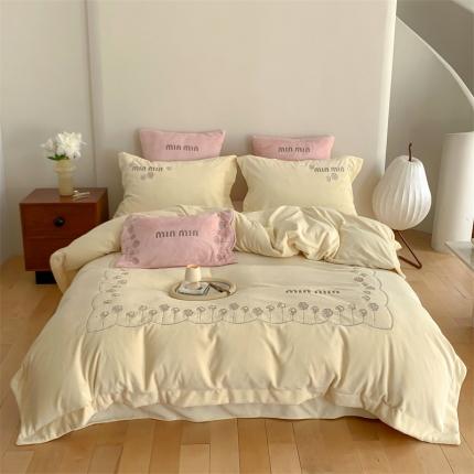 91家纺网 家纺一手货源 找家纺 （总）名品优仓 高克重230克牛奶绒绣花款四件套系列-林娜伊尔