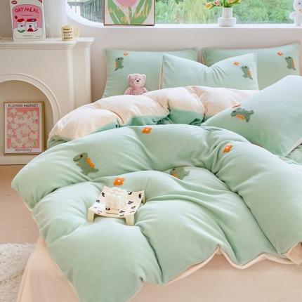 91家纺网 家纺一手货源 找家纺 狂想家 2025新款牛奶绒毛巾绣四件套 小恐龙