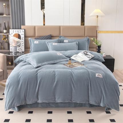 91家纺网 家纺一手货源 找家纺 （总）畅畅 2023新款加厚260克全消光牛奶棉印花臻棉绒四件套