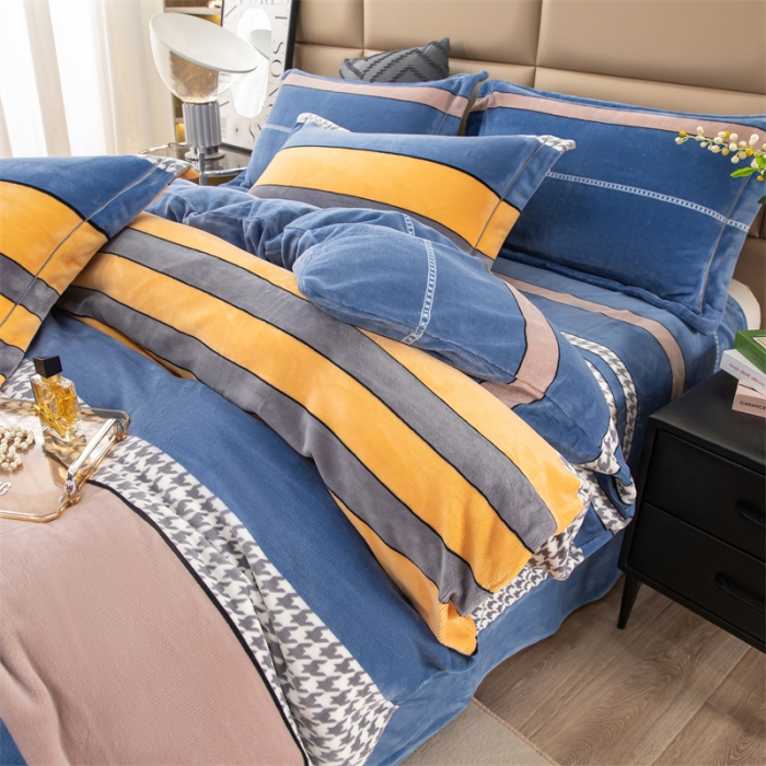 91家纺网 家纺一手货源 找家纺 畅畅 2023新款加厚260克全消光牛奶棉印花臻棉绒四件套 冬日暖阳