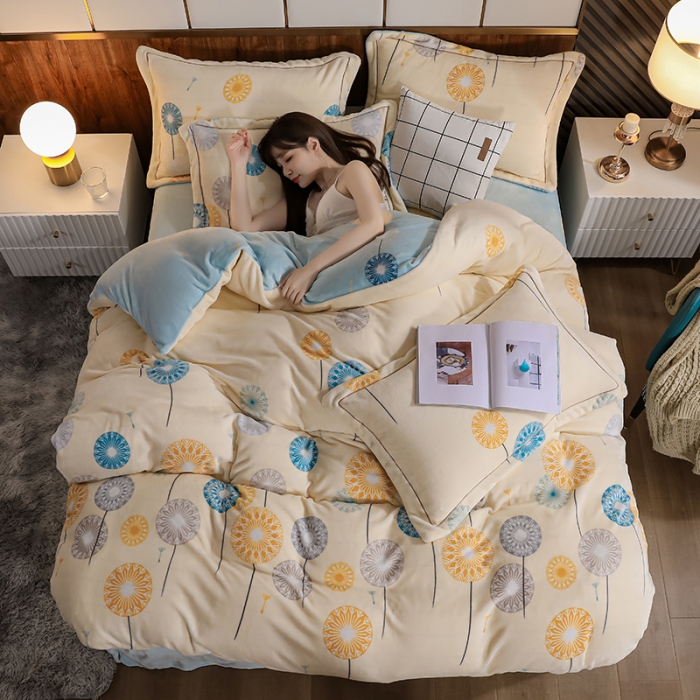 91家纺网 家纺一手货源 找家纺 畅畅 2023新款加厚260克全消光牛奶棉印花臻棉绒四件套 夏日幽香米