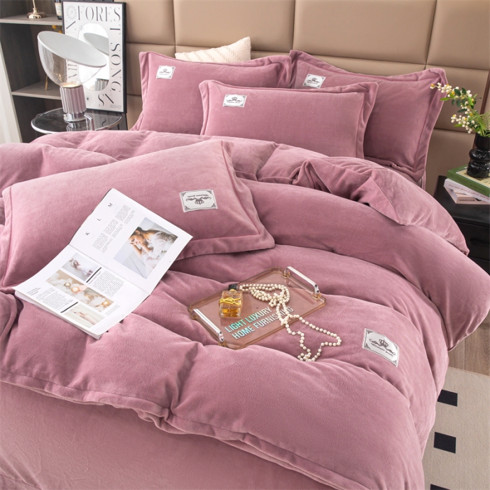 91家纺网 家纺一手货源 找家纺 畅畅 2023新款加厚260克全消光牛奶棉印花臻棉绒四件套 香芋紫