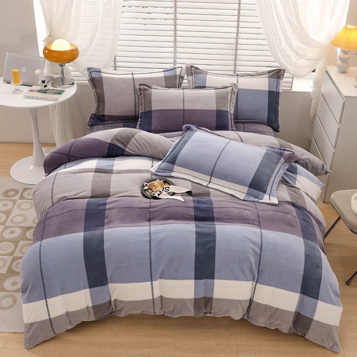 91家纺网 家纺一手货源 找家纺 畅畅 2023新款加厚260克全消光牛奶棉印花臻棉绒四件套 小时光-兰灰