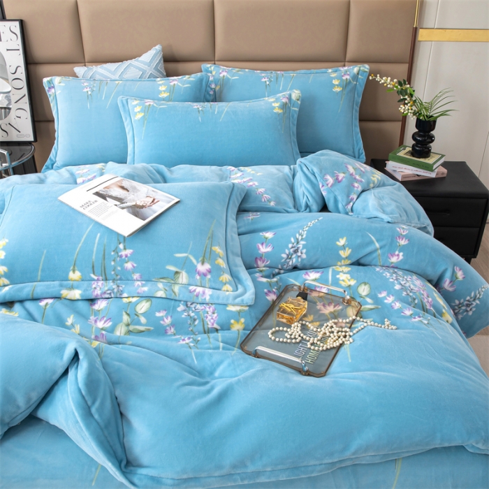 91家纺网 家纺一手货源 找家纺 畅畅 2023新款加厚260克全消光牛奶棉印花臻棉绒四件套 薰衣草兰